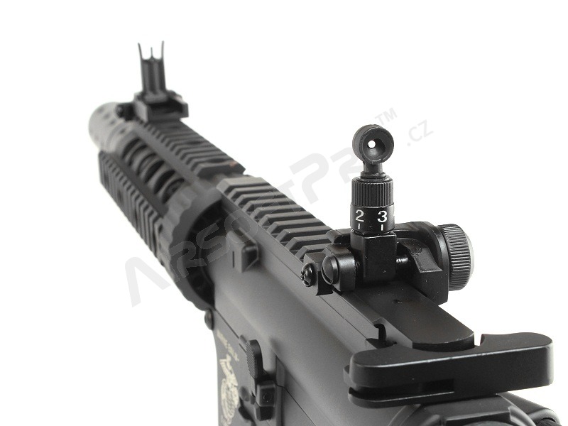 Airsoft rifle M4 RIS CQB with silencer - black (EC-607) [E&C]