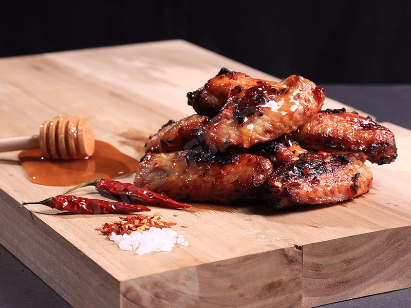 Chicken wings with honey and chilli [Adventure Menu]