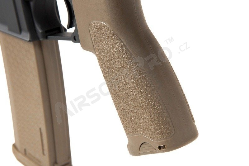 Airsoft rifle SA-E03 EDGE™ RRA Carbine Replica - Half TAN [Specna Arms]