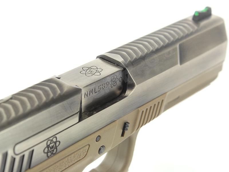 Pistolet airsoft GP1799 T8 - GBB, glissière métal argenté, monture TAN, canon argenté [WE]