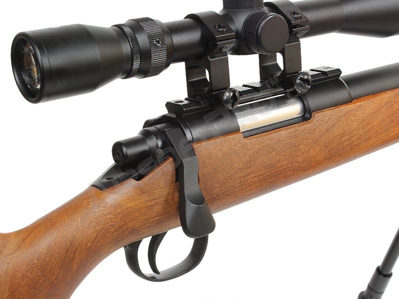 Airsoft sniper MB02D wood + scope + bipod [Well]