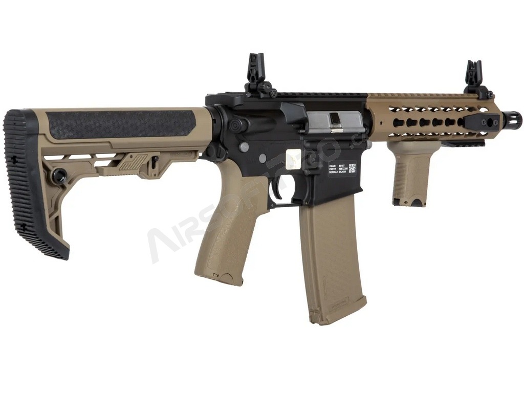 Rifle de airsoft RRA SA-E08 EDGE™ Light Ops Stock Carbine Replica - Negro / TAN [Specna Arms]