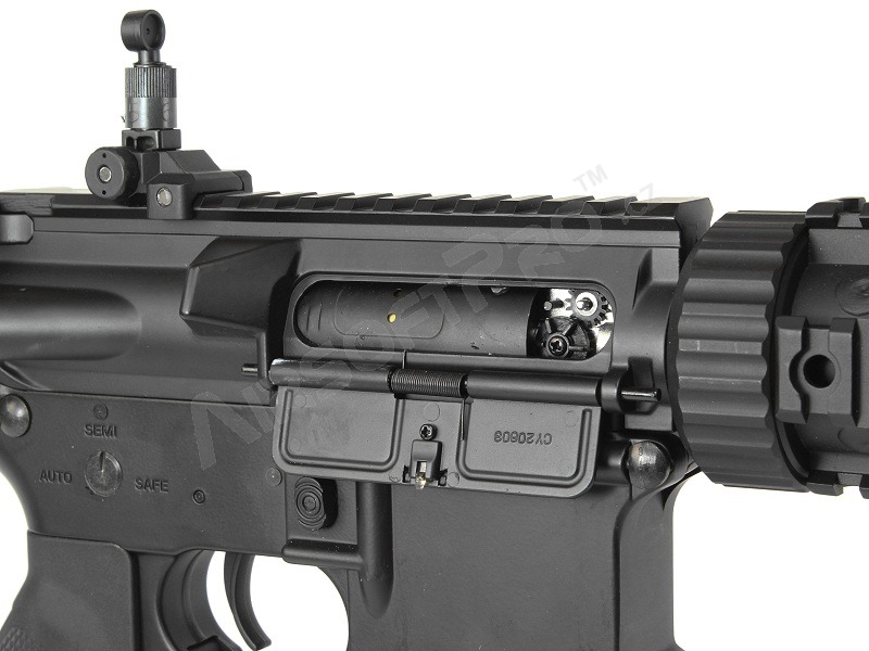 Airsoftová zbraň M4 RIS CQB s tlumičem, celokov (CM.090) - černá [CYMA]