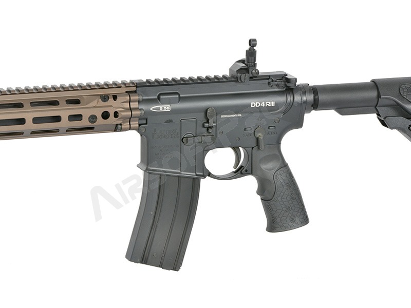 Airsoft GBB gun DD4 RIII S 16