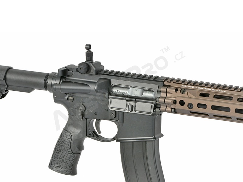 Airsoft GBB gun DD4 RIII S 16