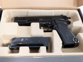 Airsoft pistol Hi-Power MK3 - full metal, GBB, black - NON-FUNCTIONAL [WE]