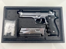 Airsoft pistol M92F Chrome Stainless, gas blowback (GBB) - DAMAGED [Tokyo Marui]