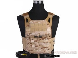 Jumer Plate Carrier avec triple pochette M4 et plaques balistiques factices - Multicam Arid [EmersonGear]