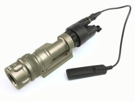 M952 LED Tactical Flashlight with the QD RIS gun mount - DE [Target One]