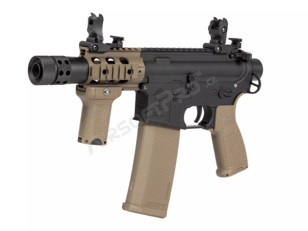 Rifle de airsoft RRA SA-E18 EDGE™ Carbine Replica - Half-Tan [Specna Arms]