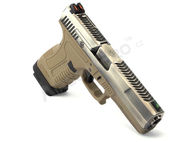 Airsoftová pistole GP1799 T8 - GBB, stříbrný kovový závěr, pískový rám, stříbrná hlaveň [WE]